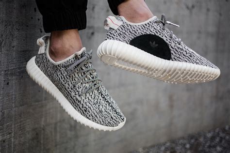 Yeezy turtle dove price